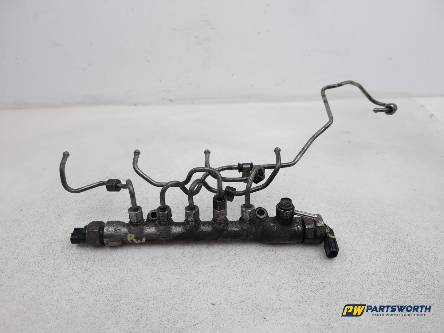 Fuel Rail 1