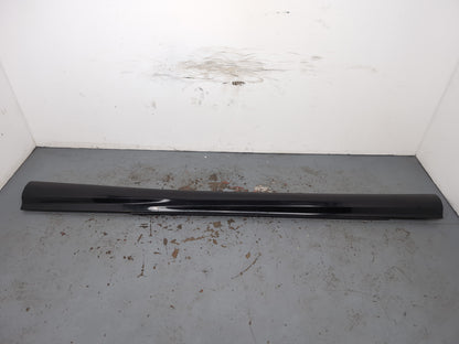 Side Skirt LH 1