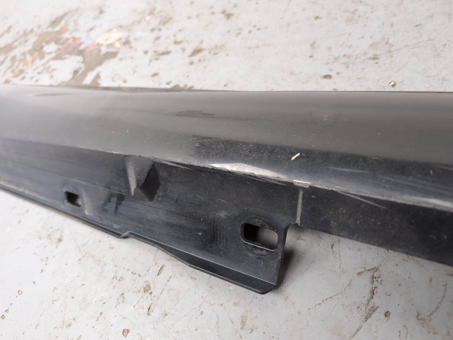 Side Skirt LH 7