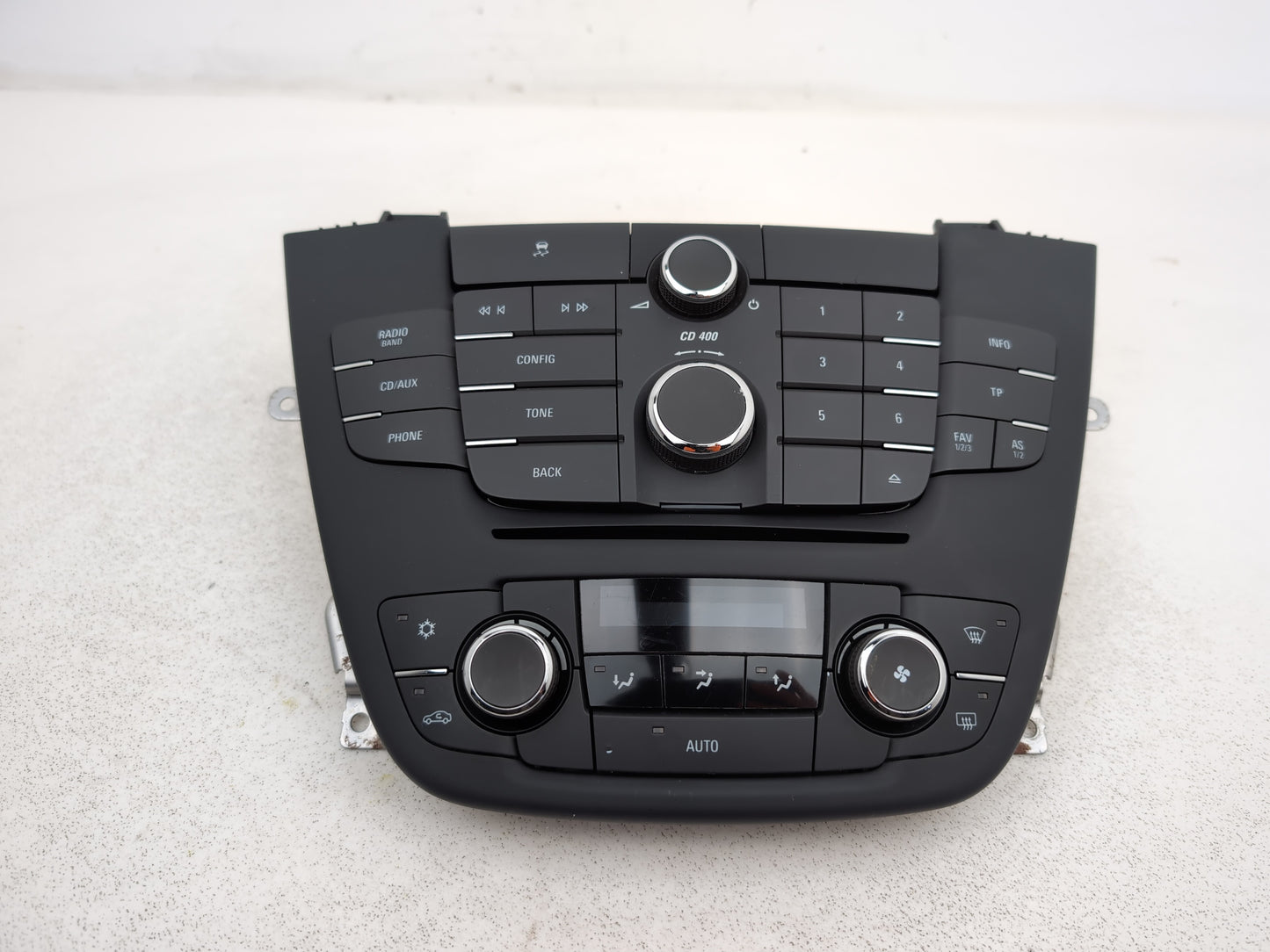 Radio - DAB/CD Player, Display screen + Facia  10