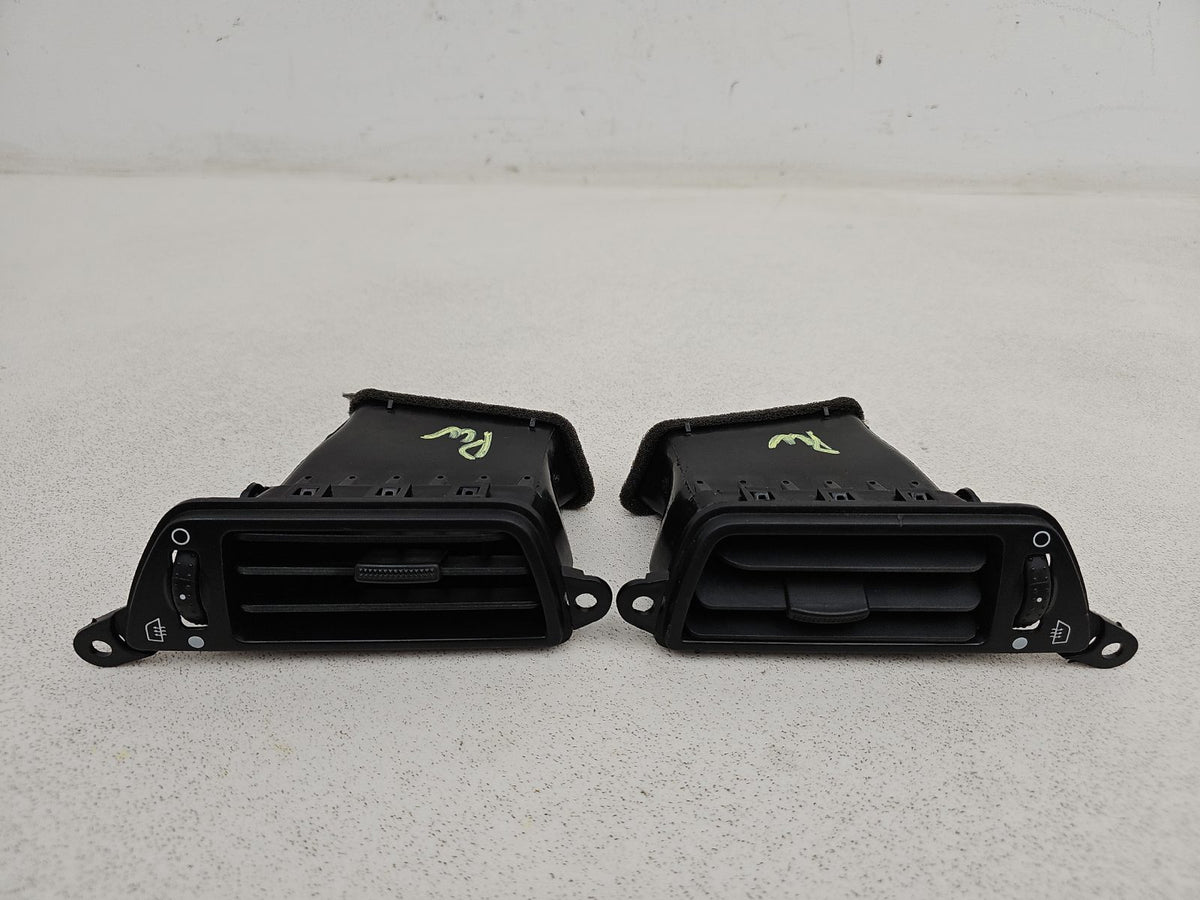 Dashboard Trim With Air Vent  1