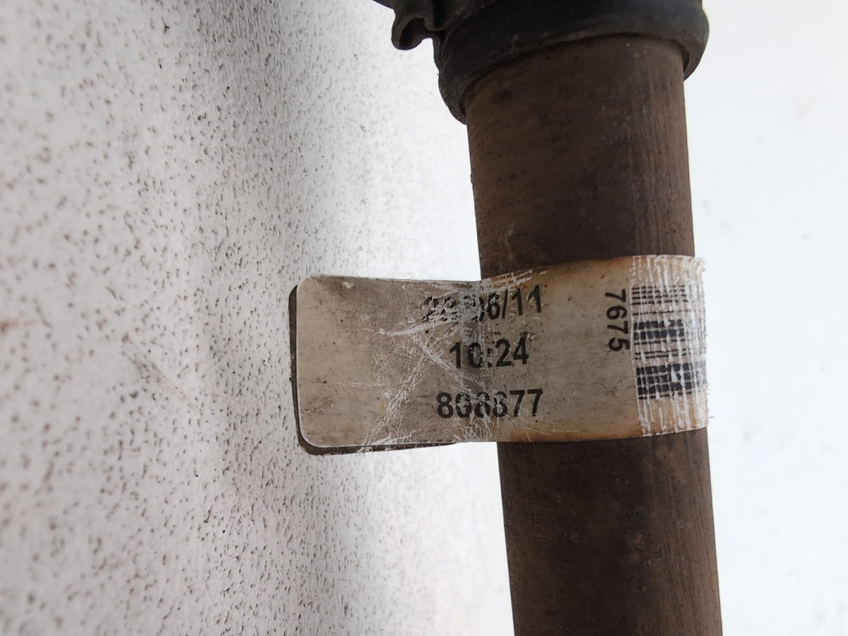 Driveshaft Front RH 7