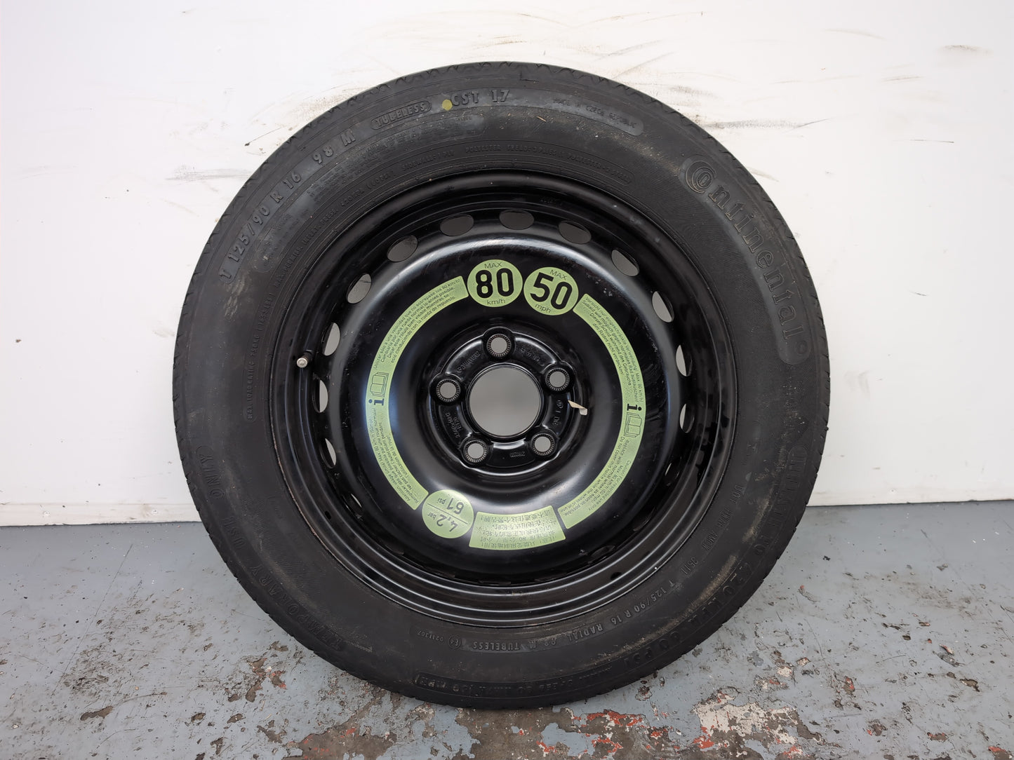 Space Saver Spare Wheel and Tool Kit  1