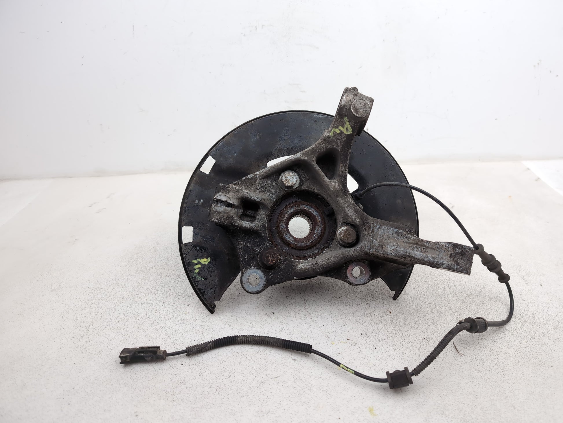 Wheel Hub Front RH 1