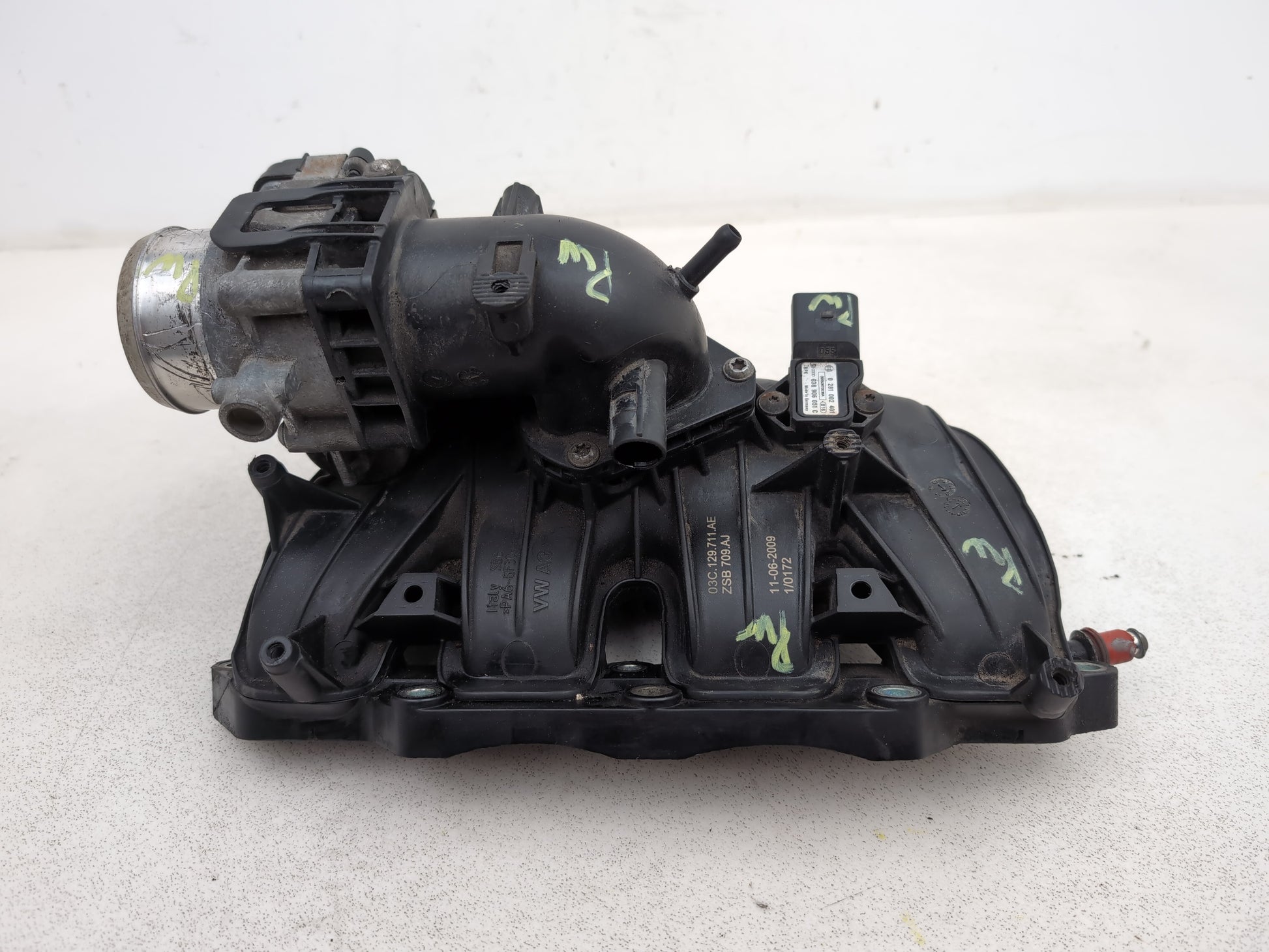 Engine Inlet Manifold 1