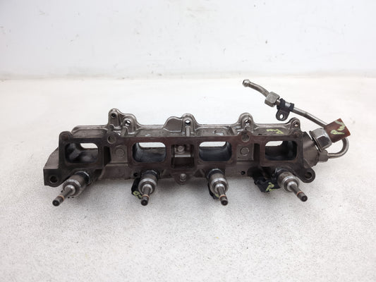 Volkswagen Tiguan Se 4motion Tsi Fuel Rail 1.4l Petrol Gk284ahbde 2008-2011
