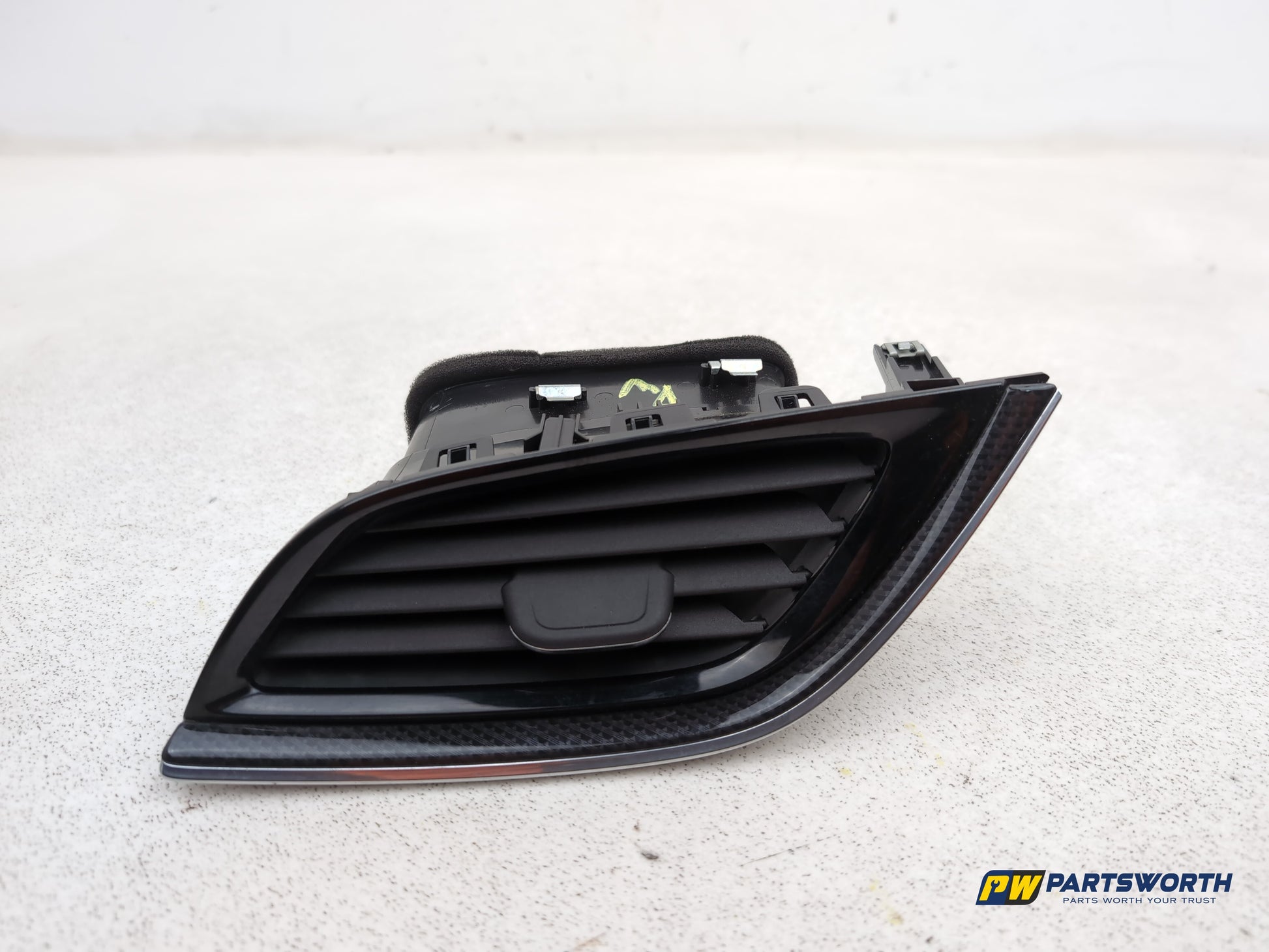 Dashboard Trim With Air Vent  1
