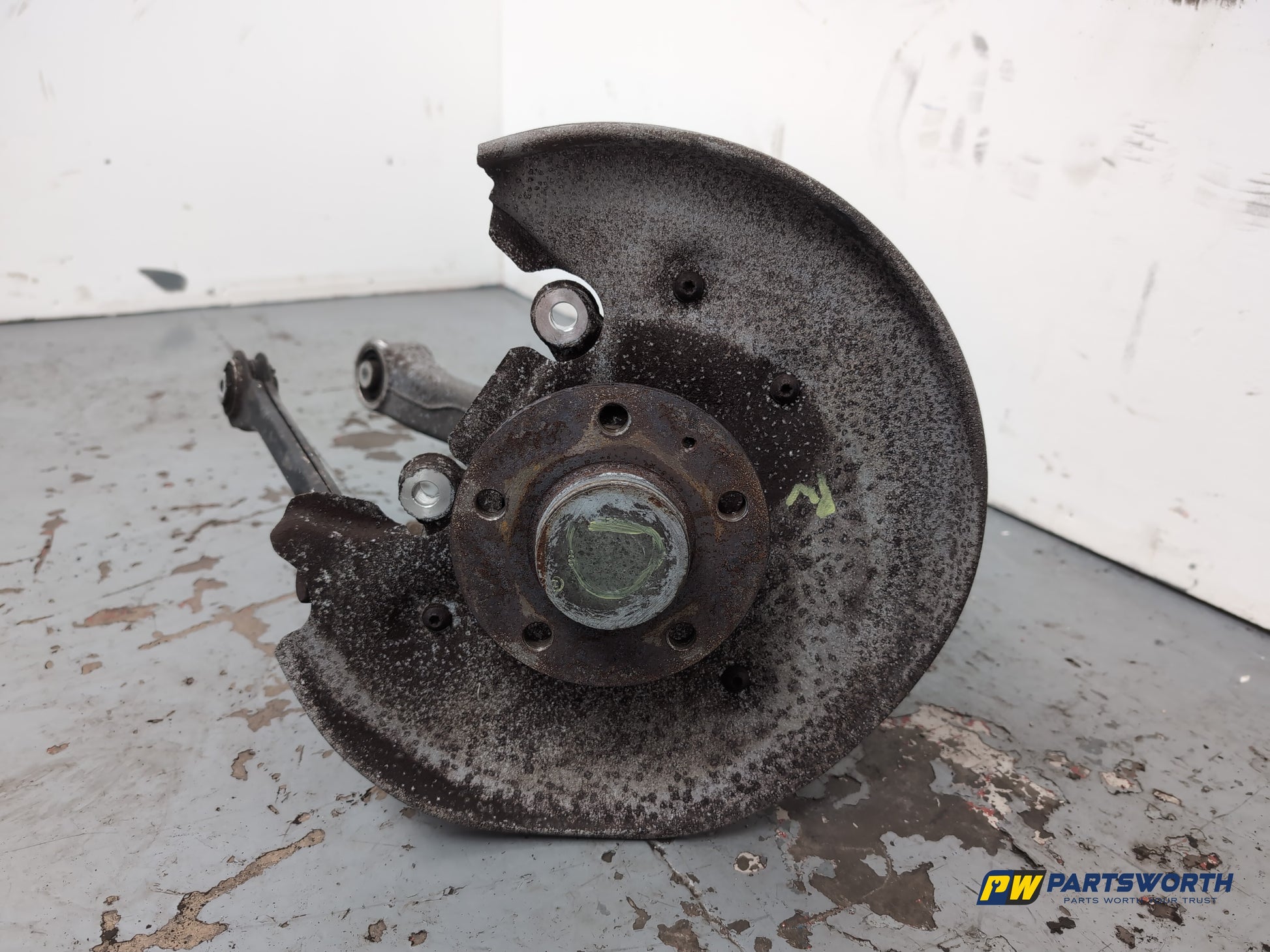 Wheel Hub Rear RH 7