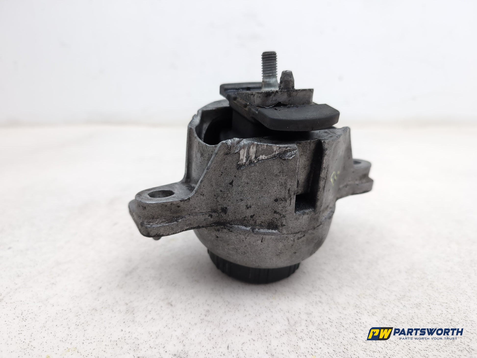 Engine Mounting RH 7