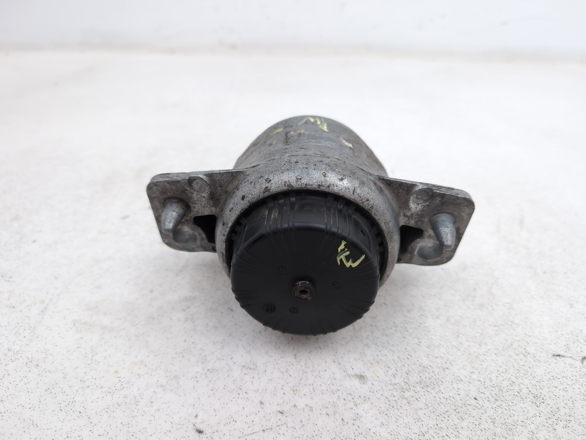 Engine Mounting Bracket 1