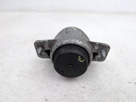 Jaguar Xe Prestige Front Left Side Engine Mount Bracket 3618840 2015-2021