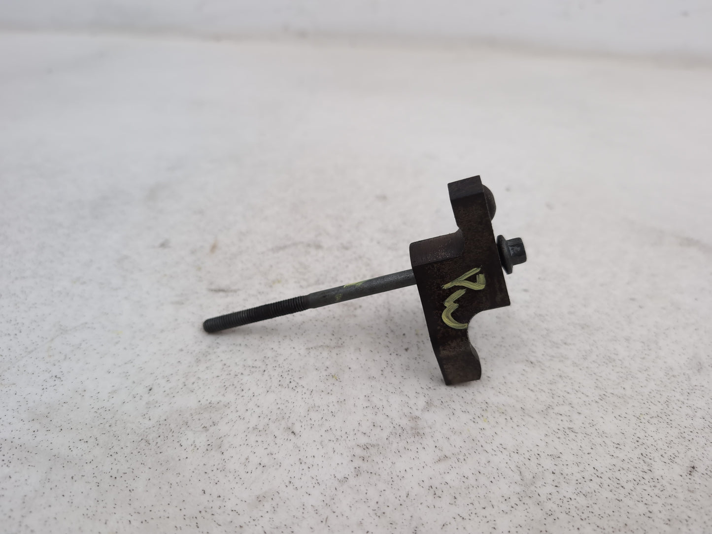 Engine Mounting Bracket 1