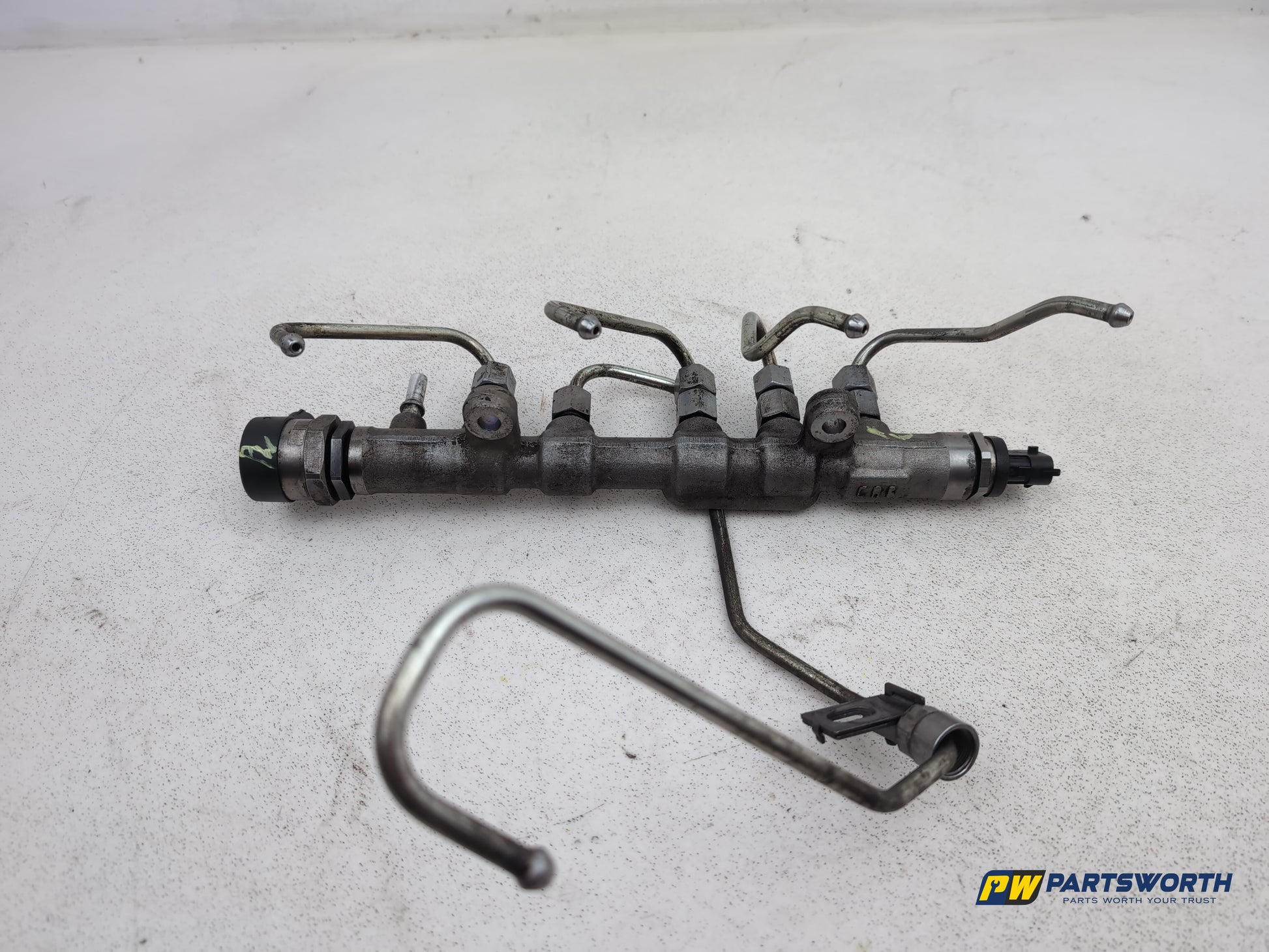 Fuel Rail 1