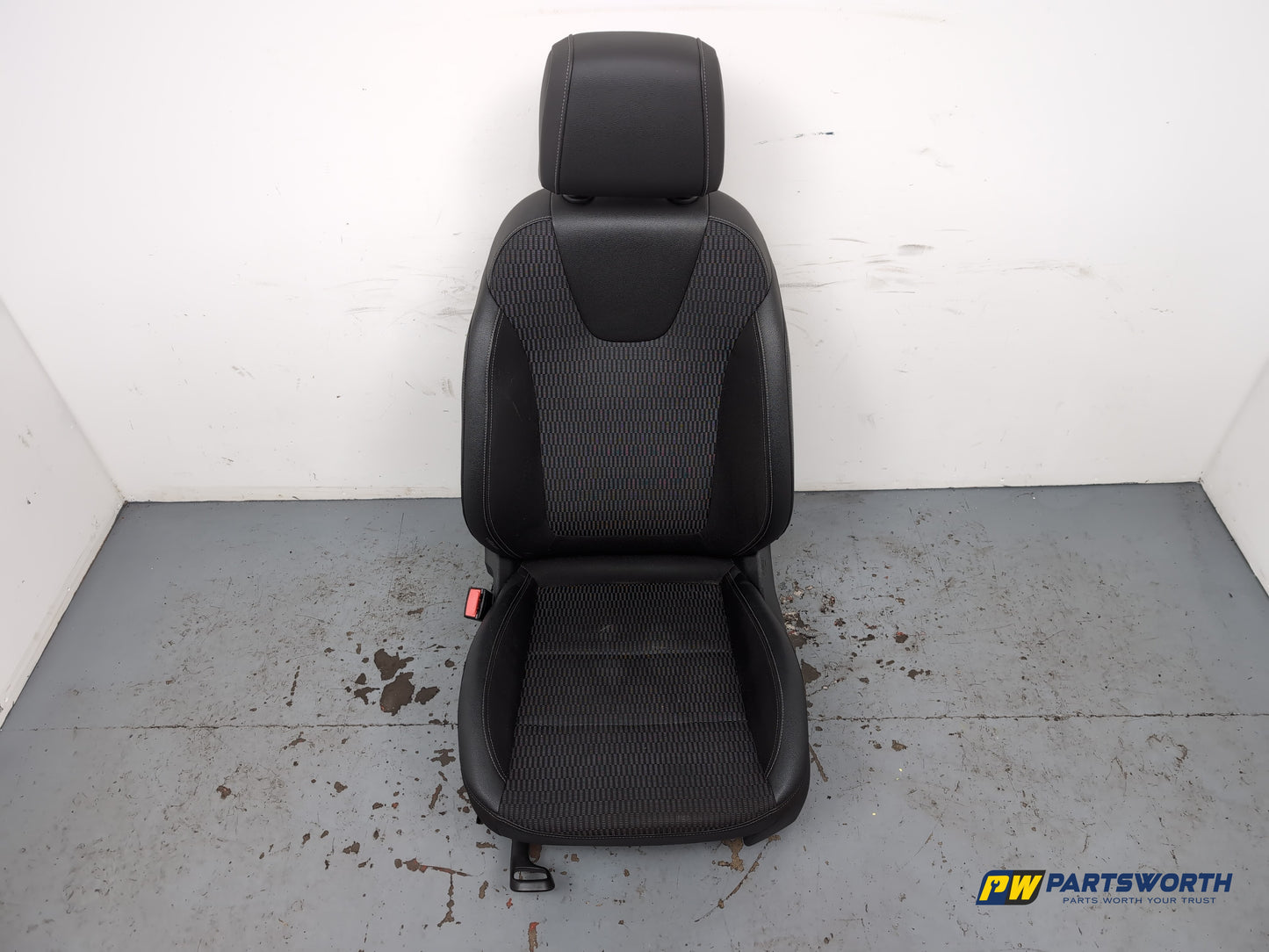 Seat Front LH 1