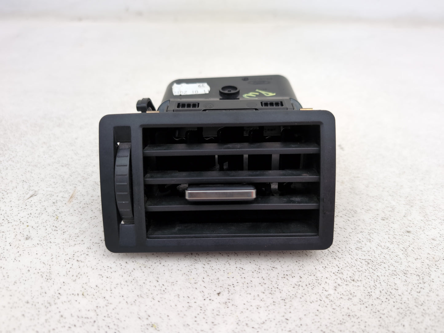 Dashboard Trim With Air Vent  1