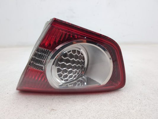 Ford Kuga Titanium X 4x4 Tdci Auto Lamp Assembly Rear Inner Rh 8v4113a602ad