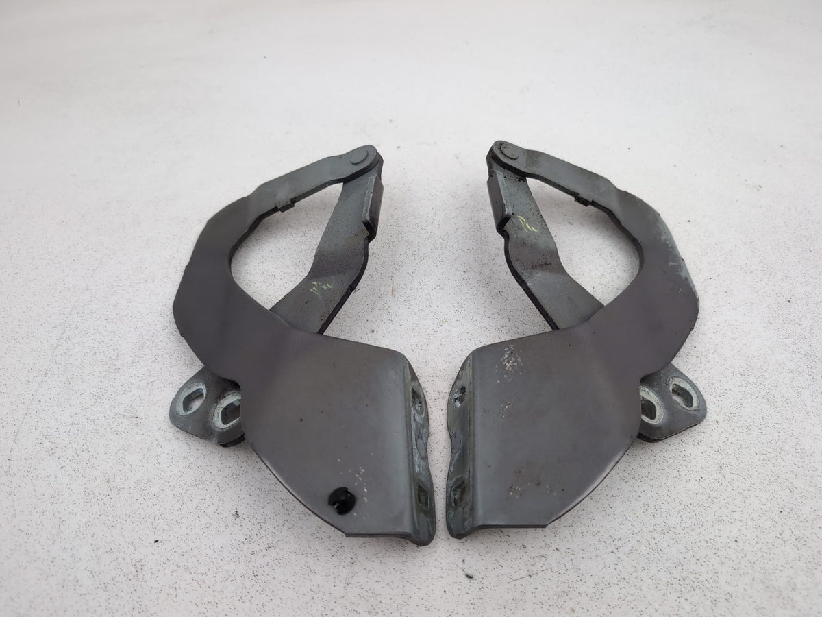 Bonnet Hinge LH 1