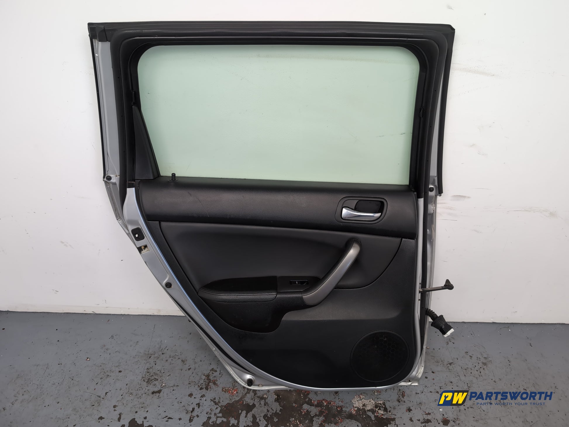 Door Rear LH 11