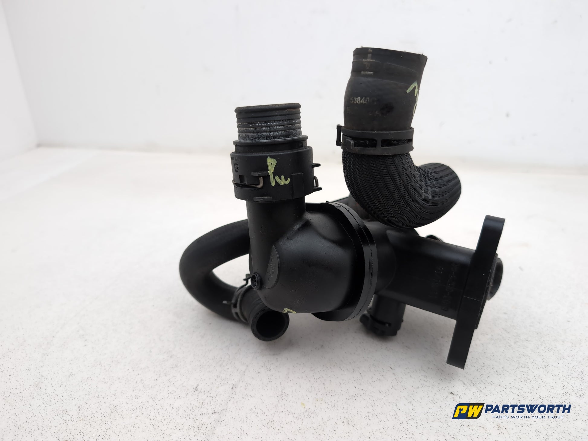 Jaguar Xe Prestige D Auto Thermostat Housing W584a 2015-2021