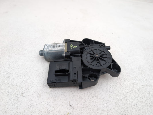 Renault Megane Expression Vvt 110 Left Front Window Motor 0130822479 2008-2015