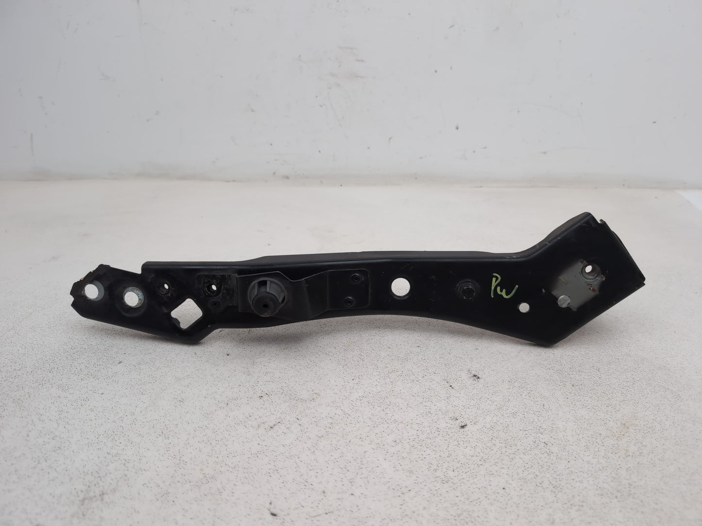 Renault Megane Expression Vvt Driver Side Rh Front Slam Panel Bracket 6251206d