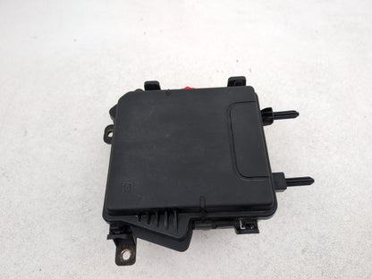 Renault Megane Expression Vvt 110 Fuse Box Cover Housing 284b10002r 2008-2015
