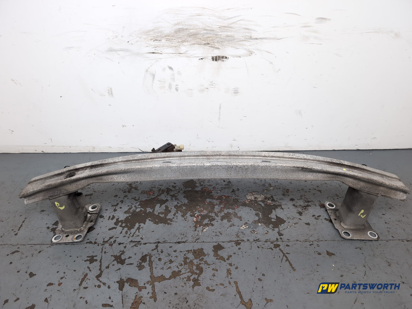 Renault Megane Expression Vvt 110 Bumper Front Reinforcement 2008-2015 - photo 3