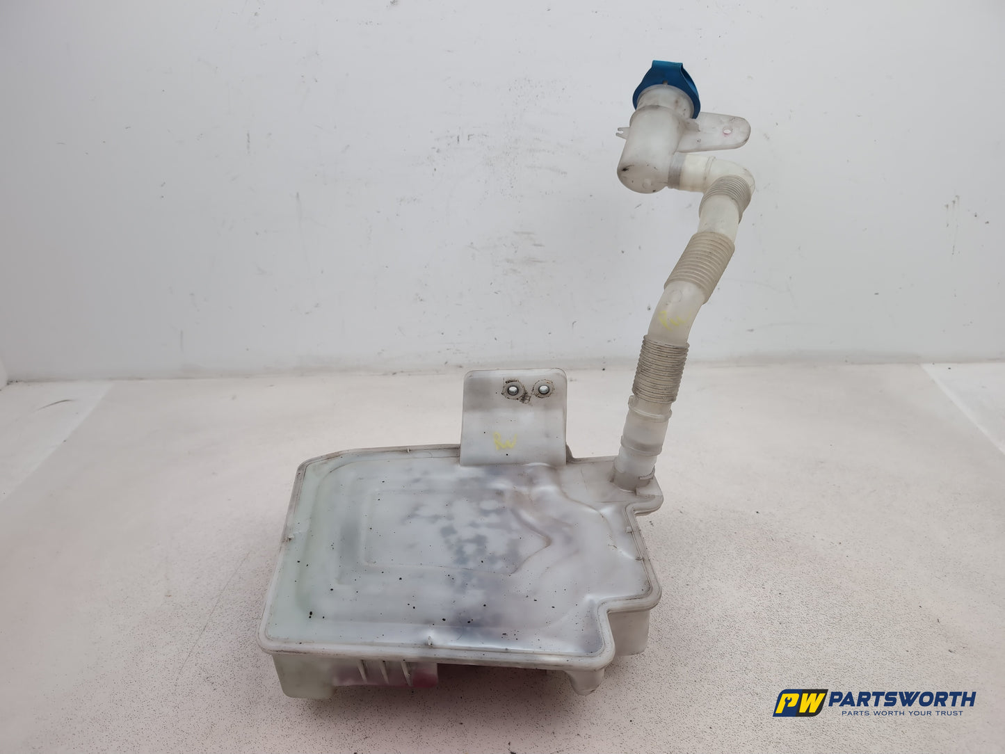 Audi A3 Sport Windscreen Washer Reservoir Pump 1k0955453q 1k0955453r 1k0955453s