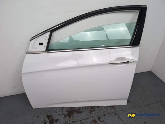 Hyundai I40 Vf Saloon/Estate Door Front Lh Passenger Side White Pw6 2011-2019