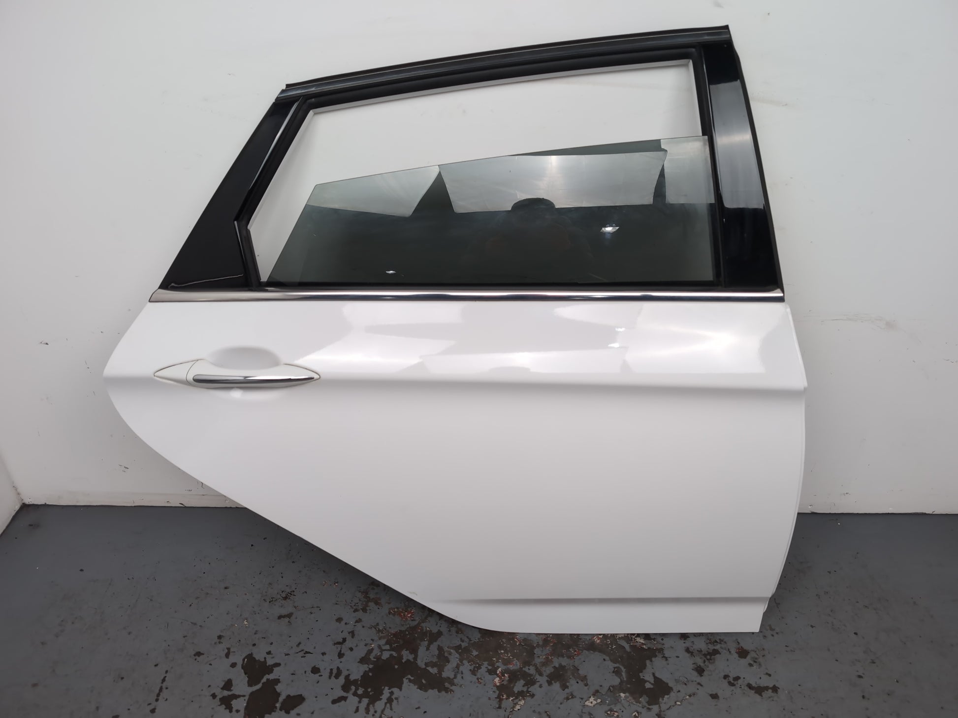 Hyundai I40 Style Crdi 2012 Door Rear Rh White Pw6