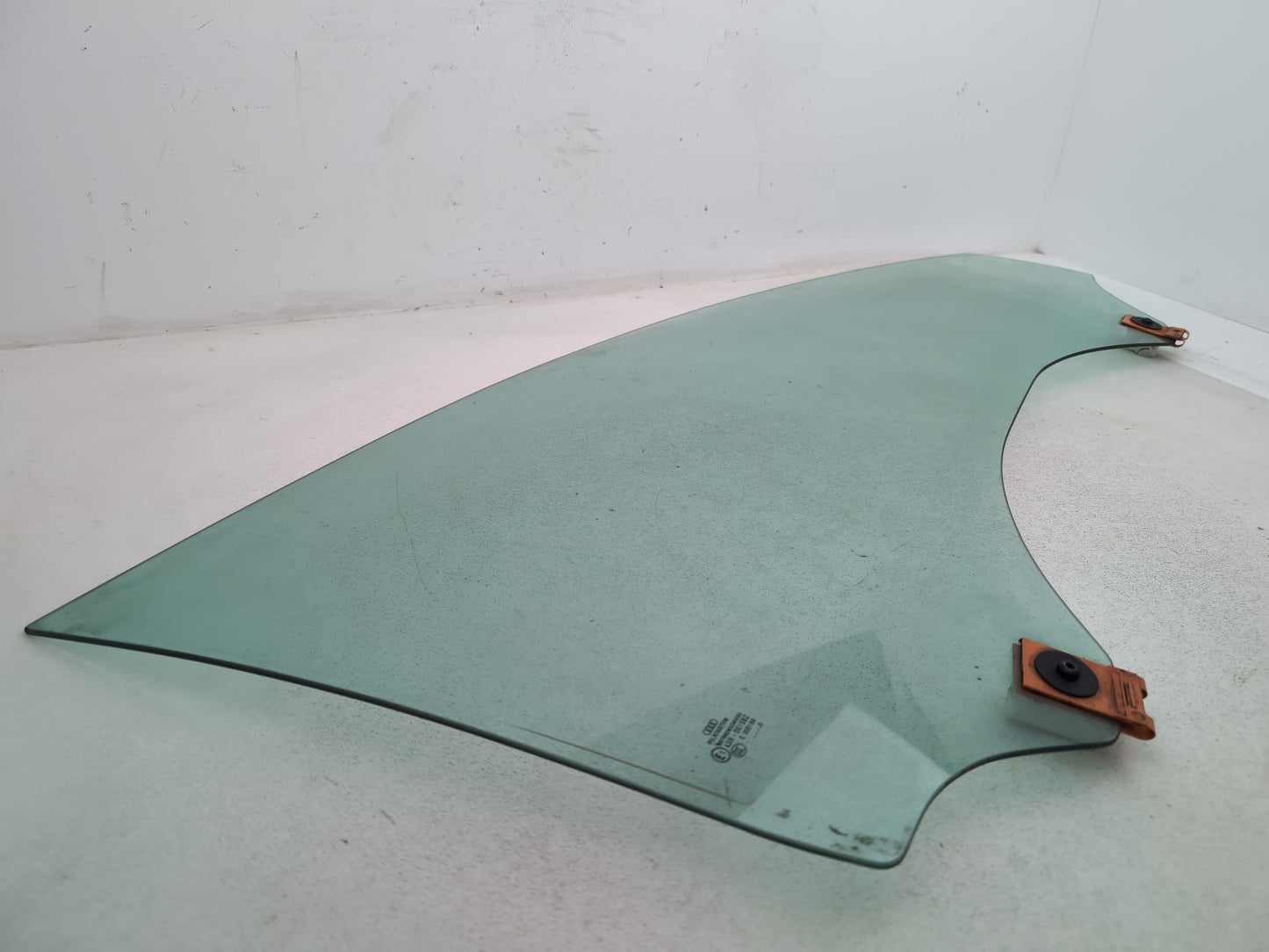 Audi A3 Sport Tfsi Door Glass Front Rh Driver Side 43r001582 2003-2012 - photo 7