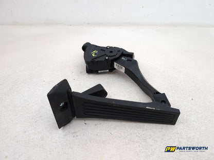 Hyundai I40 Style Crdi 2012 Accelerator Throttle Pedal 32727-2t900