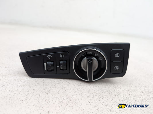 Hyundai I40 Headlight Fog Light Control Switch Trim Panel 93300-3z970 2011-2015