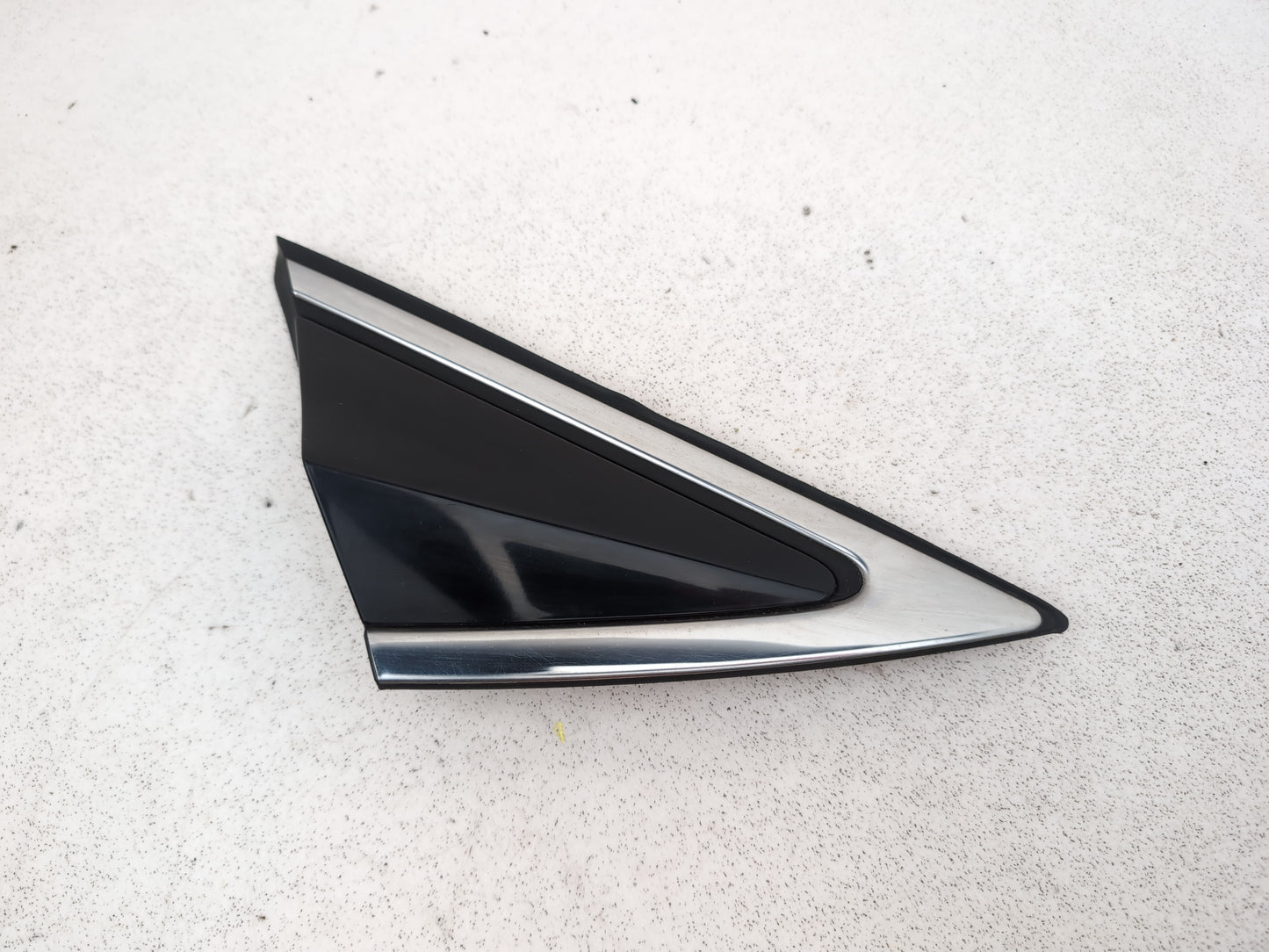 Hyundai I40 Style Crdi Wing And Arch Trim Driver Side 861903z000 2011-2019