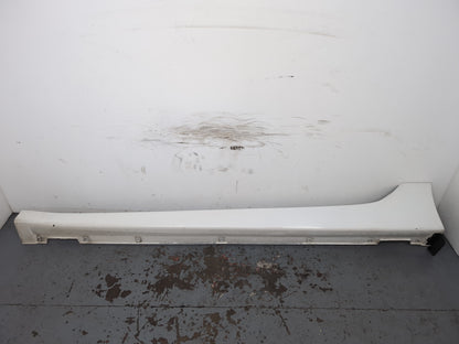 Hyundai I40 Style Crdi Side Skirt Lh White Crystal Pearl Pw6 2011-2019 Scratches