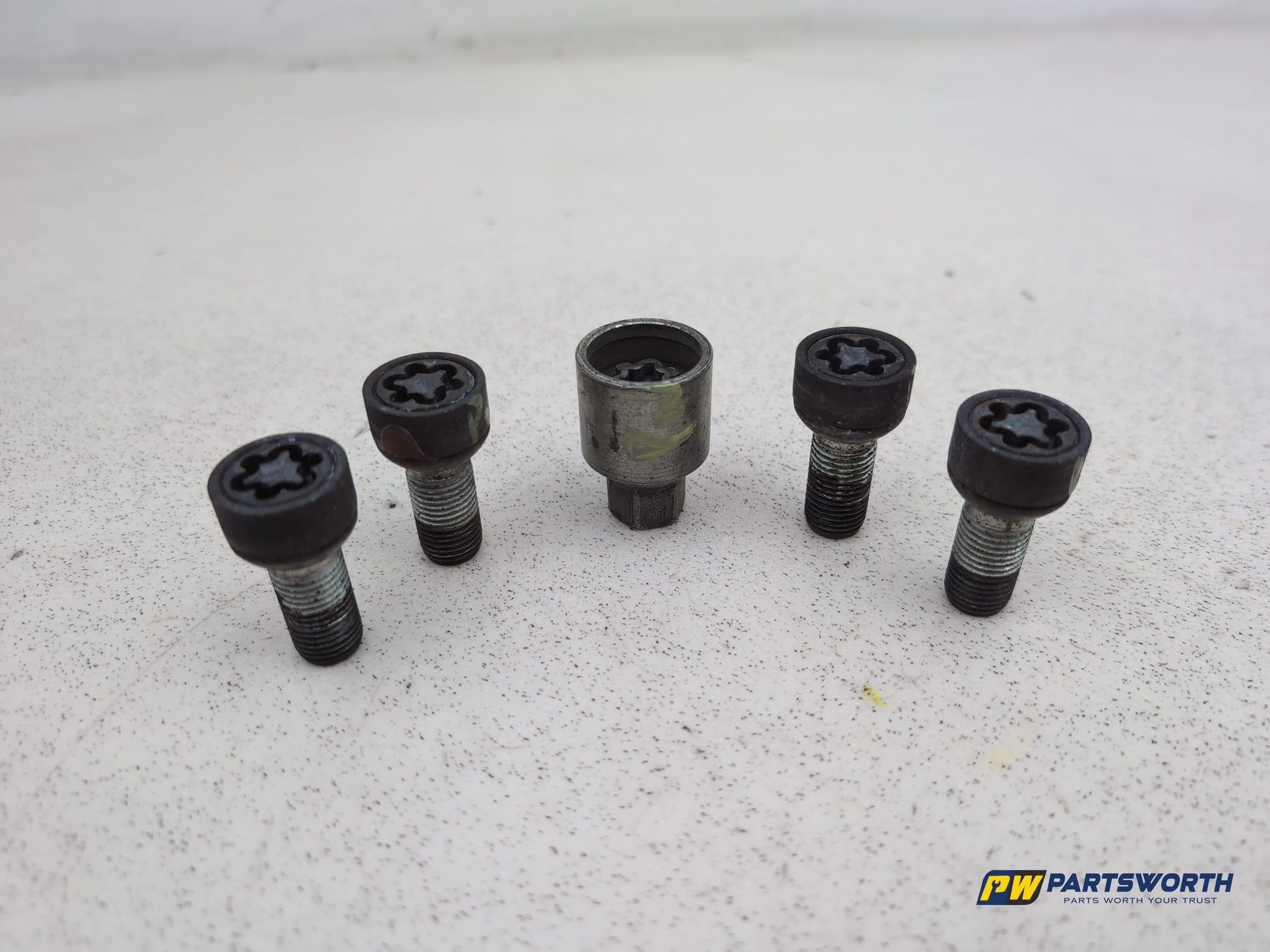 Audi A6 Se Tdi Locking Wheel Nut Set 2011-2019