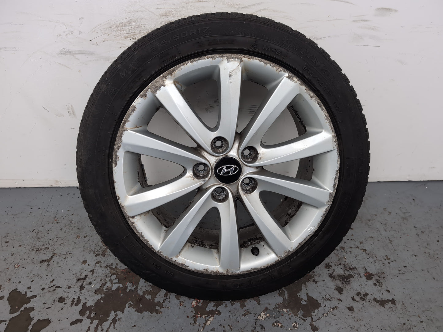 Hyundai I40 Style Crdi Wheel With Tyre 215/50 R17 2011-2019
