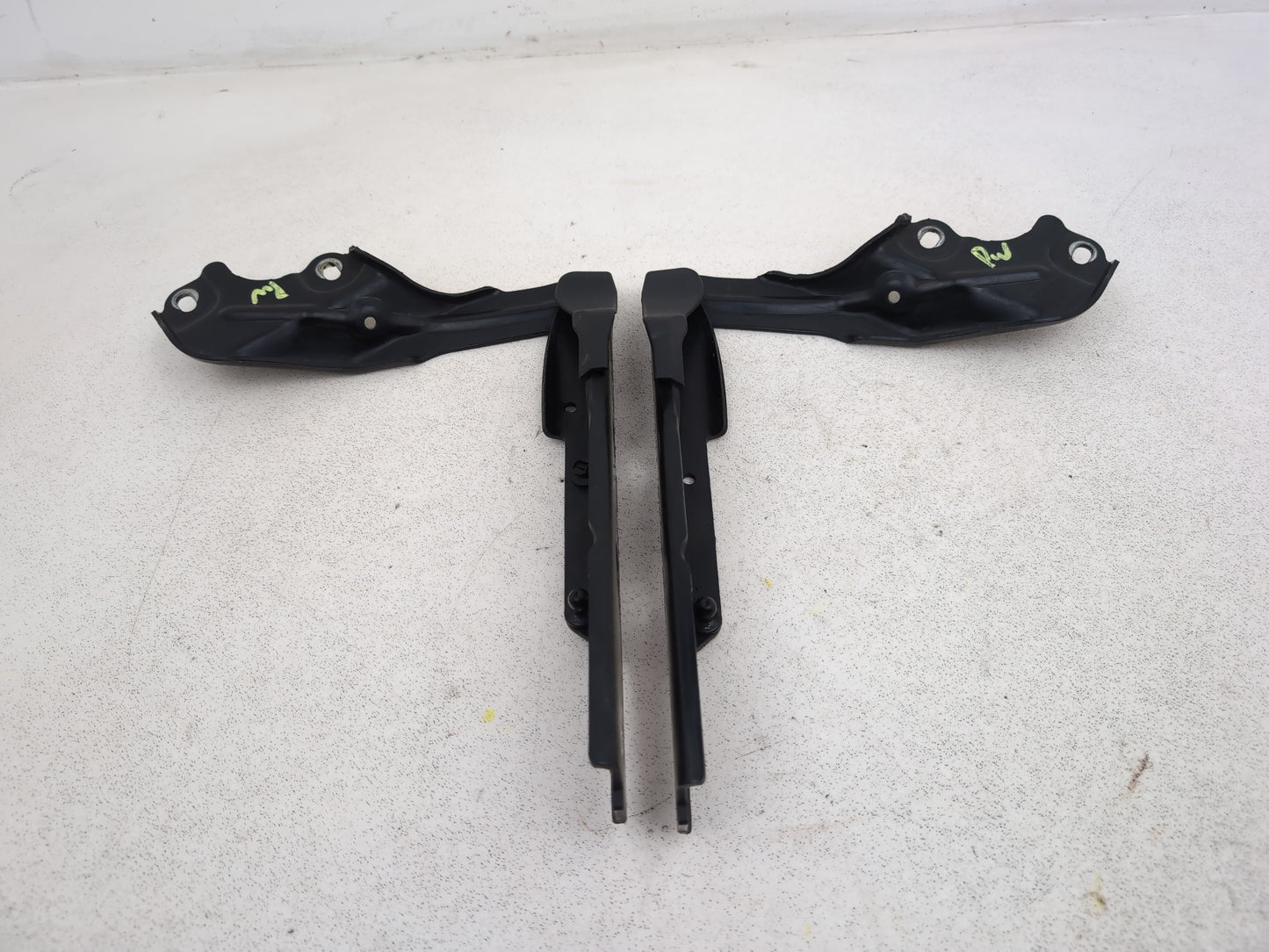 Audi A6 Se Tdi Bonnet Hinges Black Ly9b 2011-2018