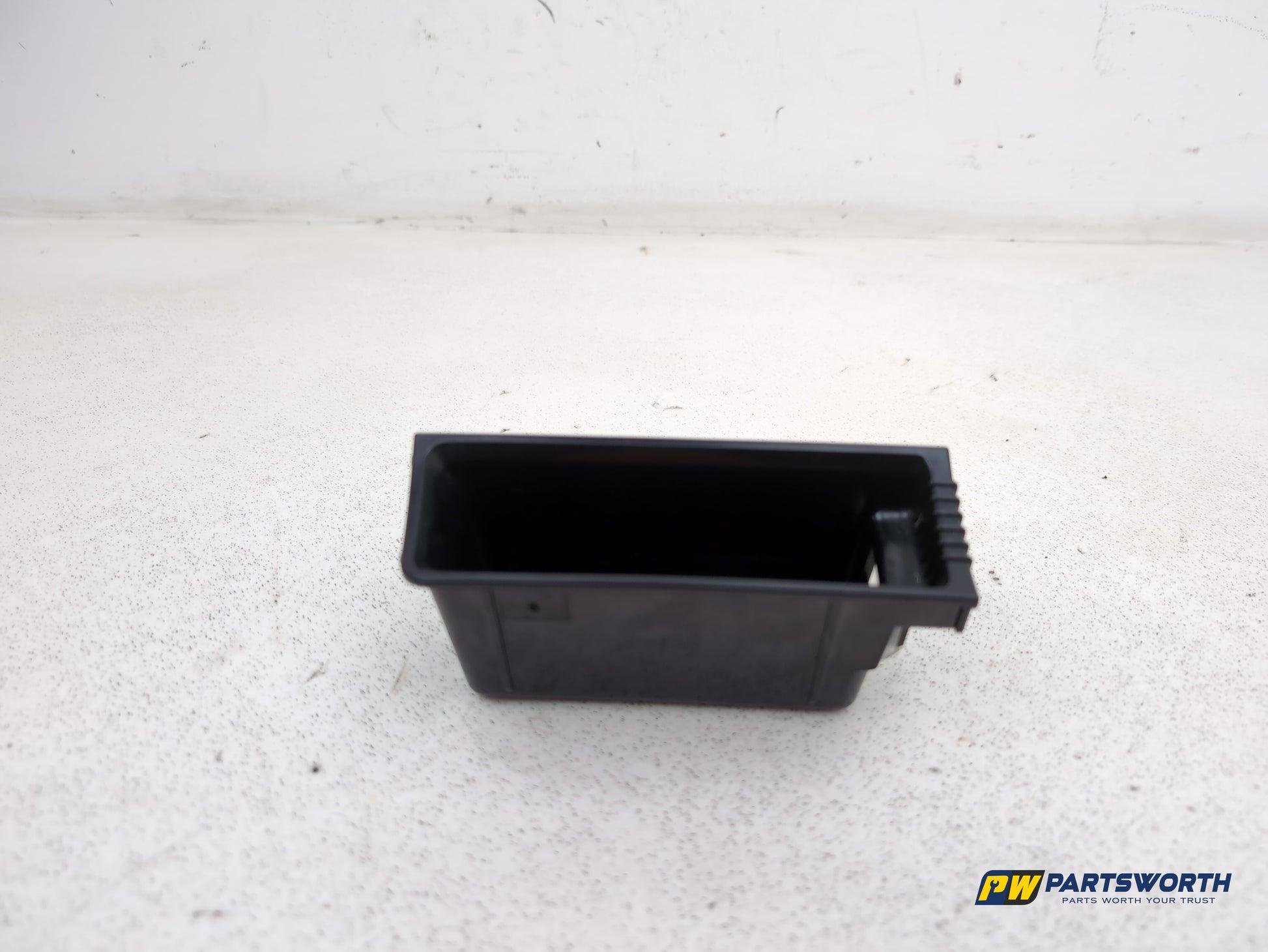 Volkswagen Passat Highline Tdi Ashtray Centre Console 3c0863077 2010-2014