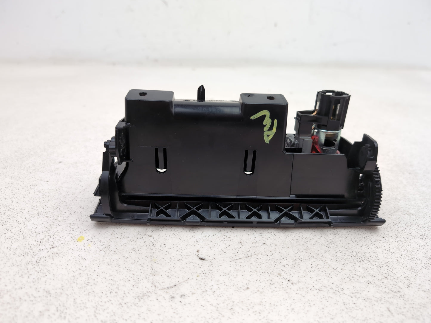 Volkswagen Passat Highline Tdi Centre Console Storage Tray 3c0863284k 2010-2014 - photo 7