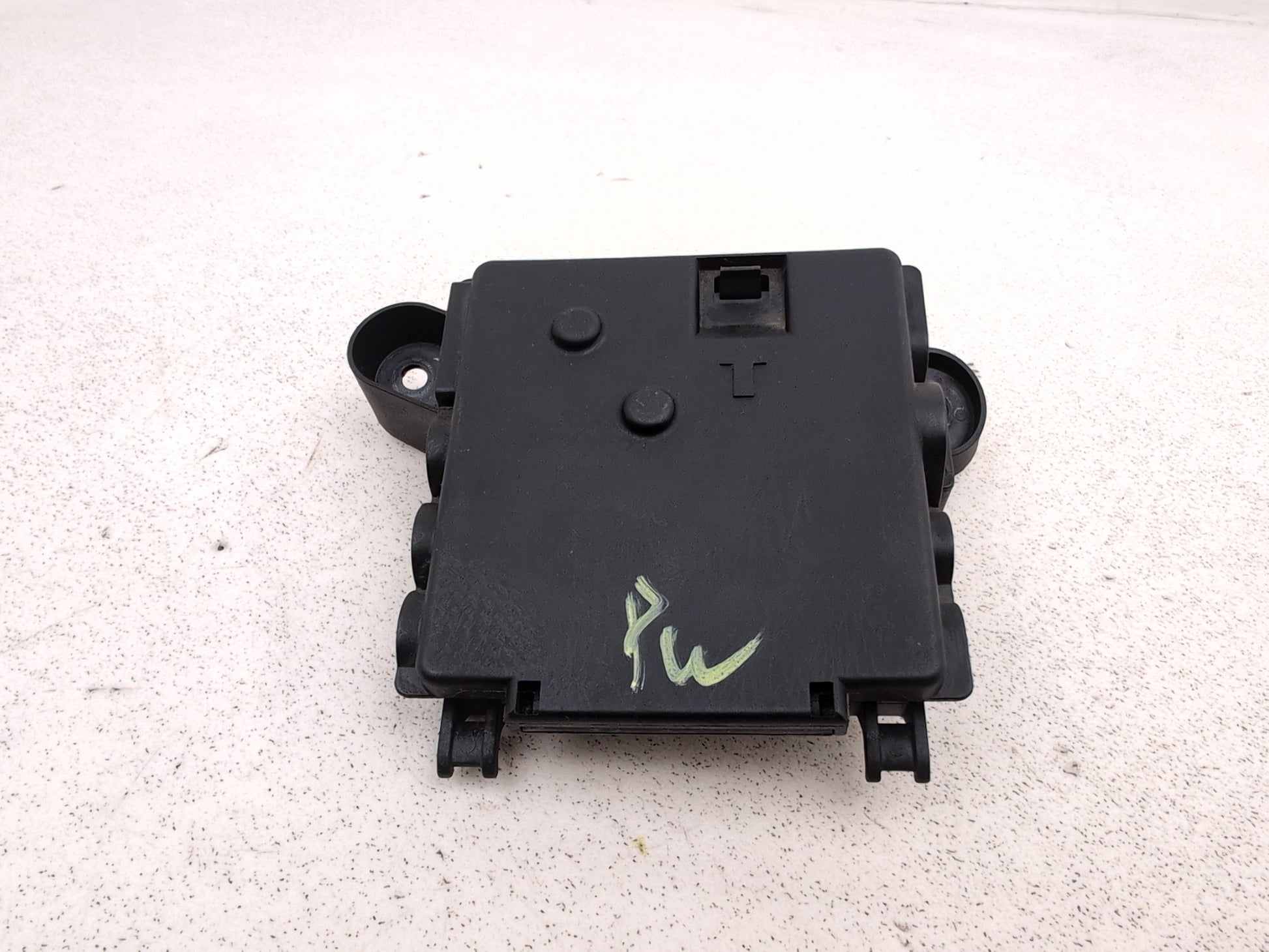 Audi A6 Se Tdi Positive Battery Distribution Terminal 4g0937517 2011-2018