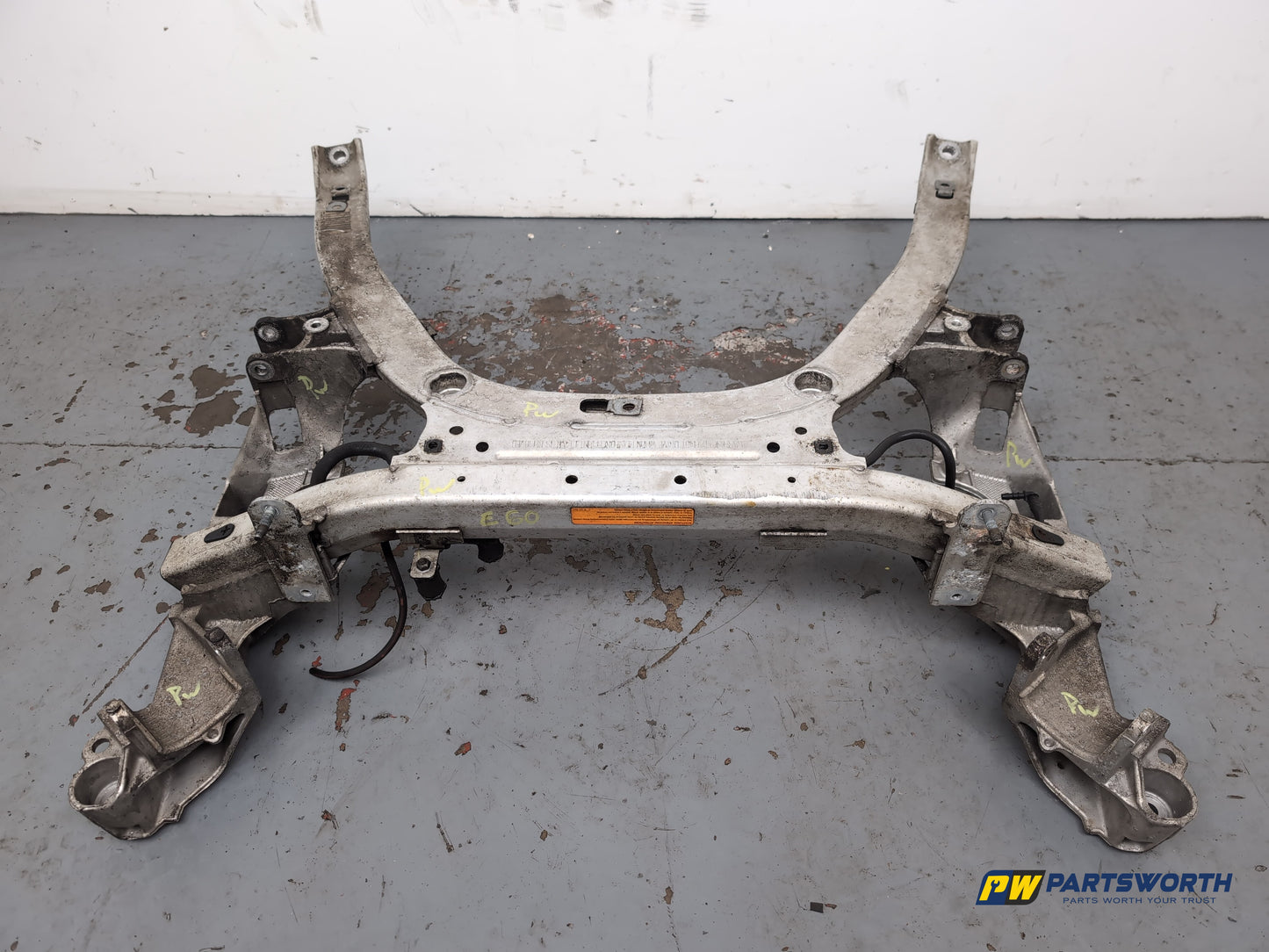 Bmw 5 Series E60 E61 520d M Sport Front Subframe Engine Cradle Axle 6759462