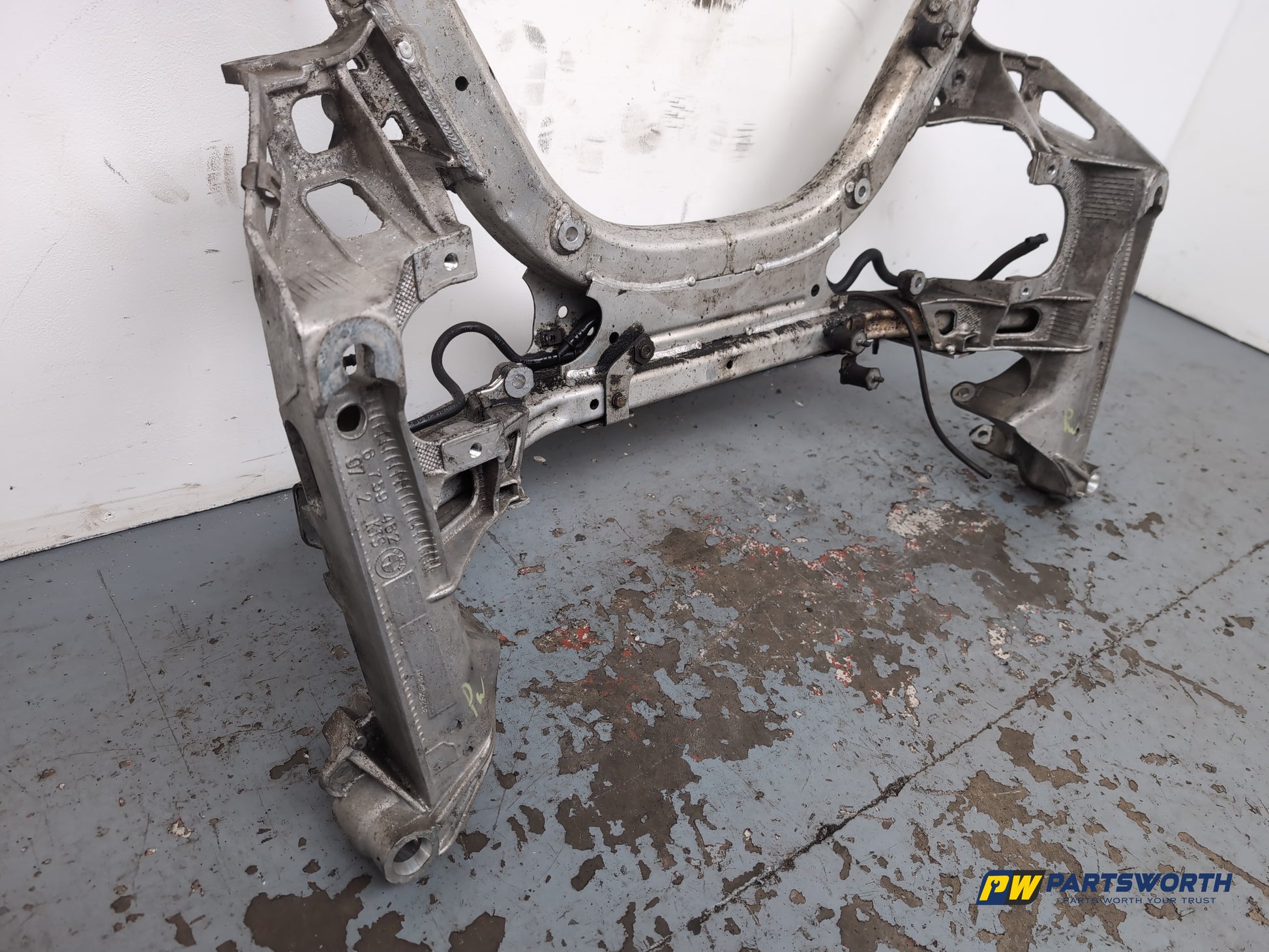 Bmw 5 Series E60 E61 520d M Sport Front Subframe Engine Cradle Axle 6759462 - photo 7