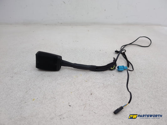 Volkswagen Passat Highline Seat Belt Front Lh Passenger Side 1k8857755d
