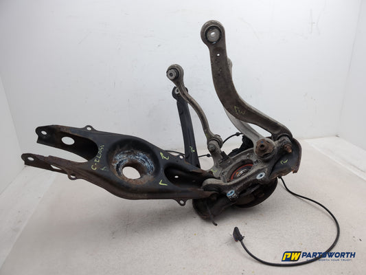 Mercedes-Benz C250 Amg Sport Ed125 Cdi Bcy A Wheel Hub Rear Rh Driver Side