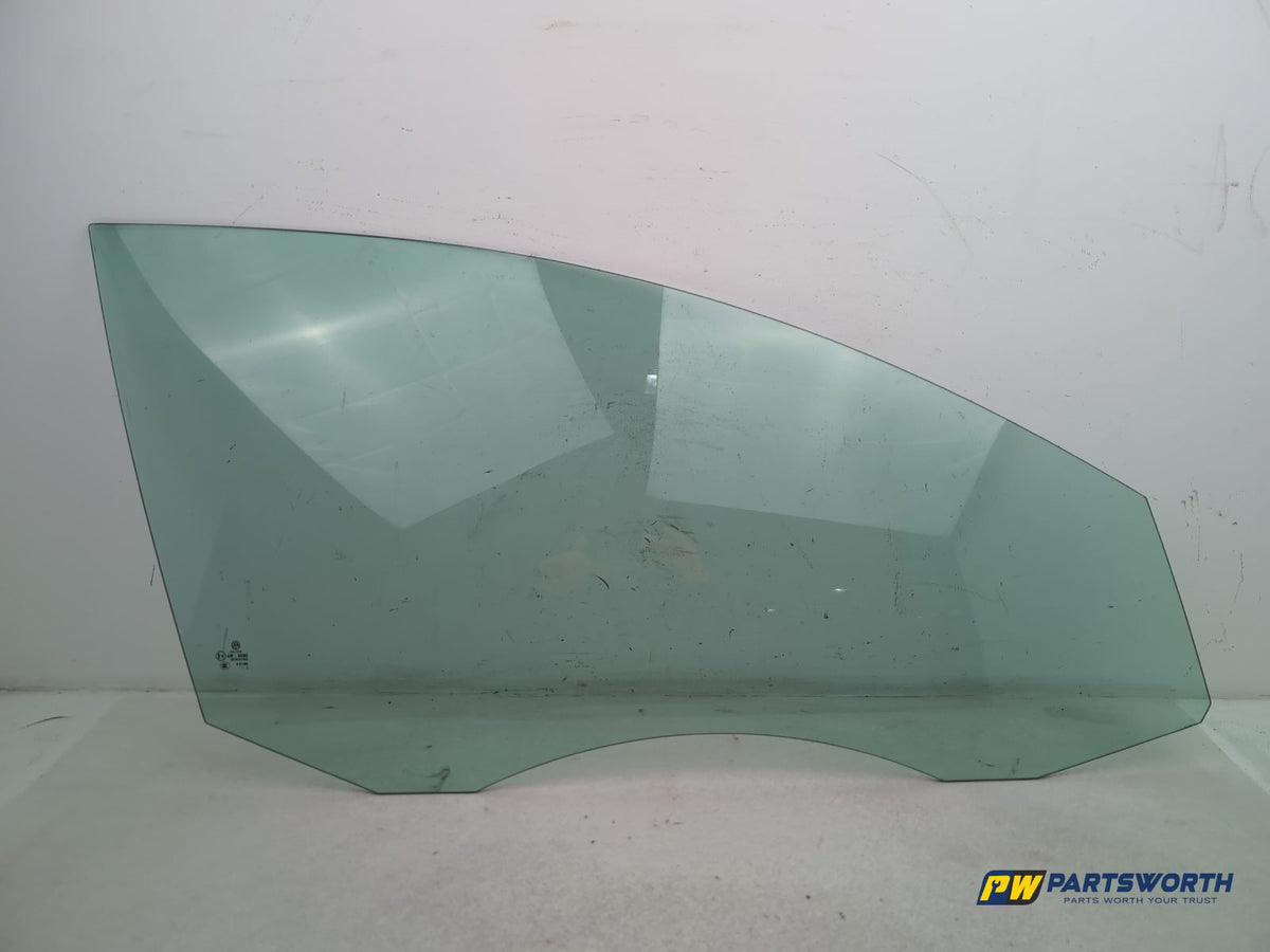 Door Glass Front RH 1