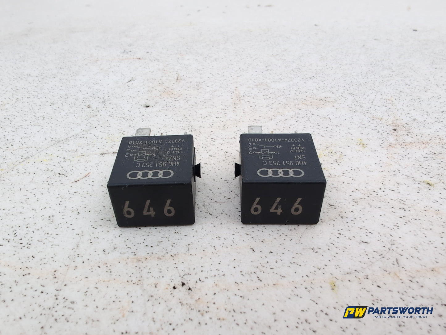Fuse and Relay Box 1 1
