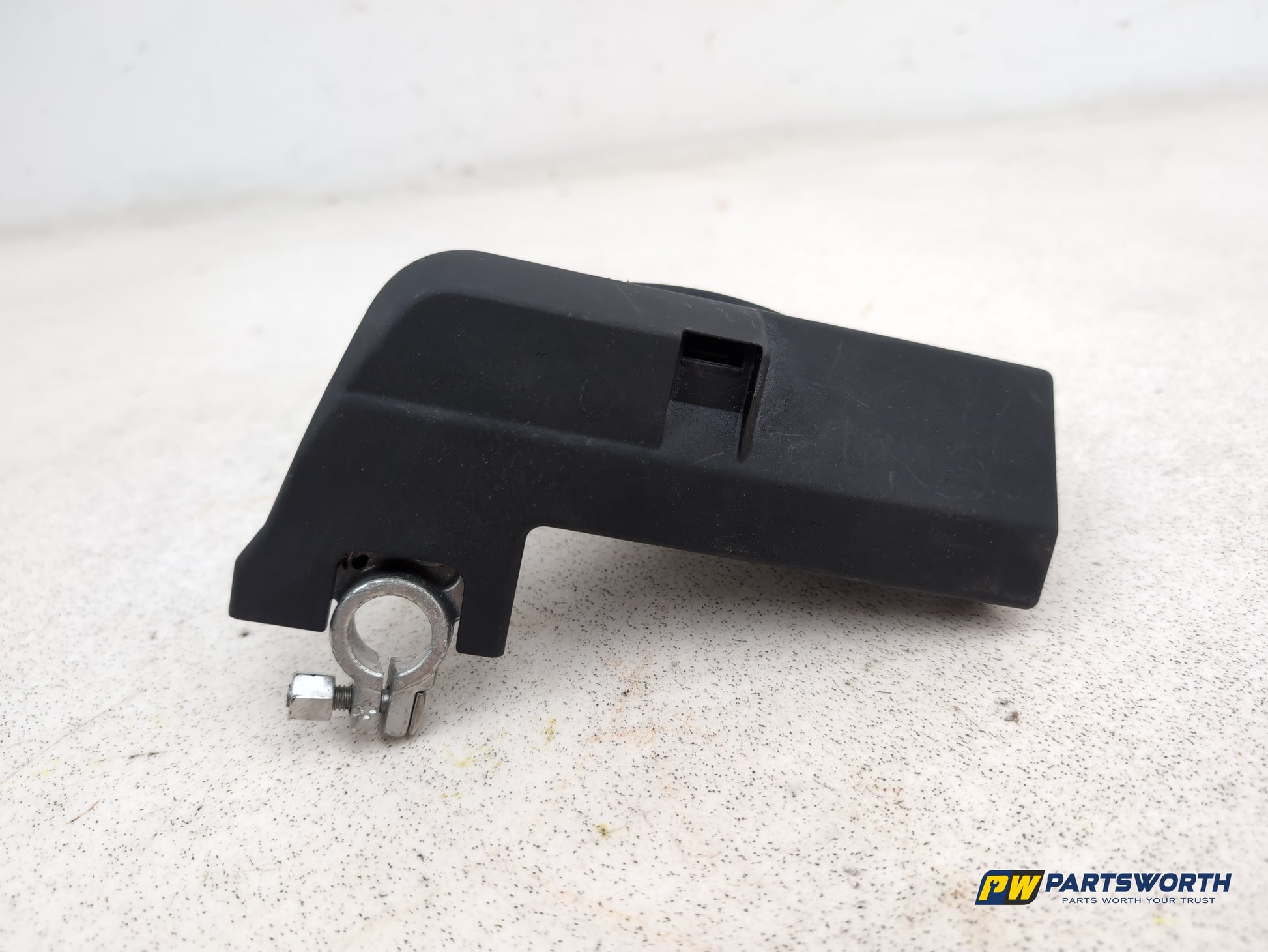 Audi A6 Se Tdi Positive Battery Terminal Kb8j4590 2011-2018
