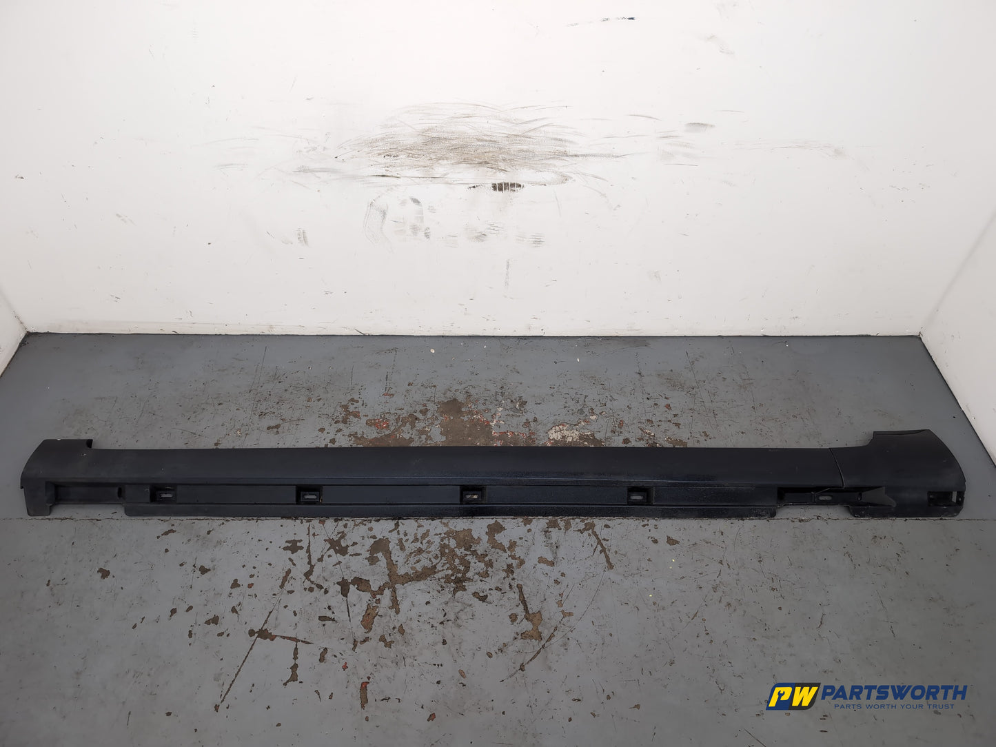 Volkswagen Passat Highline Side Skirt Lh Passenger Side Night Blue Metallic Lh5x