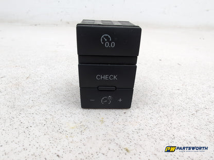 Audi A6 Se Tdi Quattro Cruise Tripometer Check Control Switch Button 4f0927123